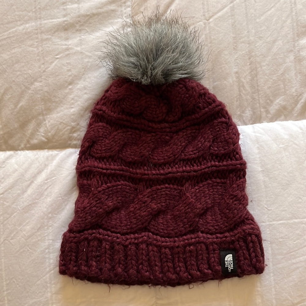 North face beanie, worn once